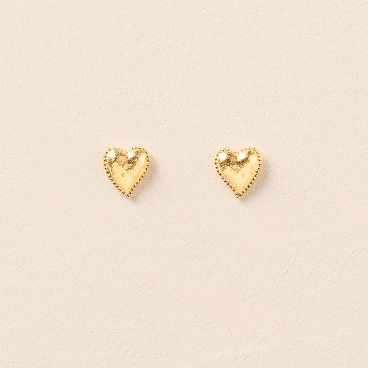 Amori Stud Earrings