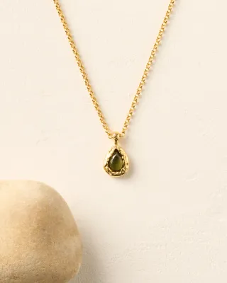 Lysia Dark Green Necklace