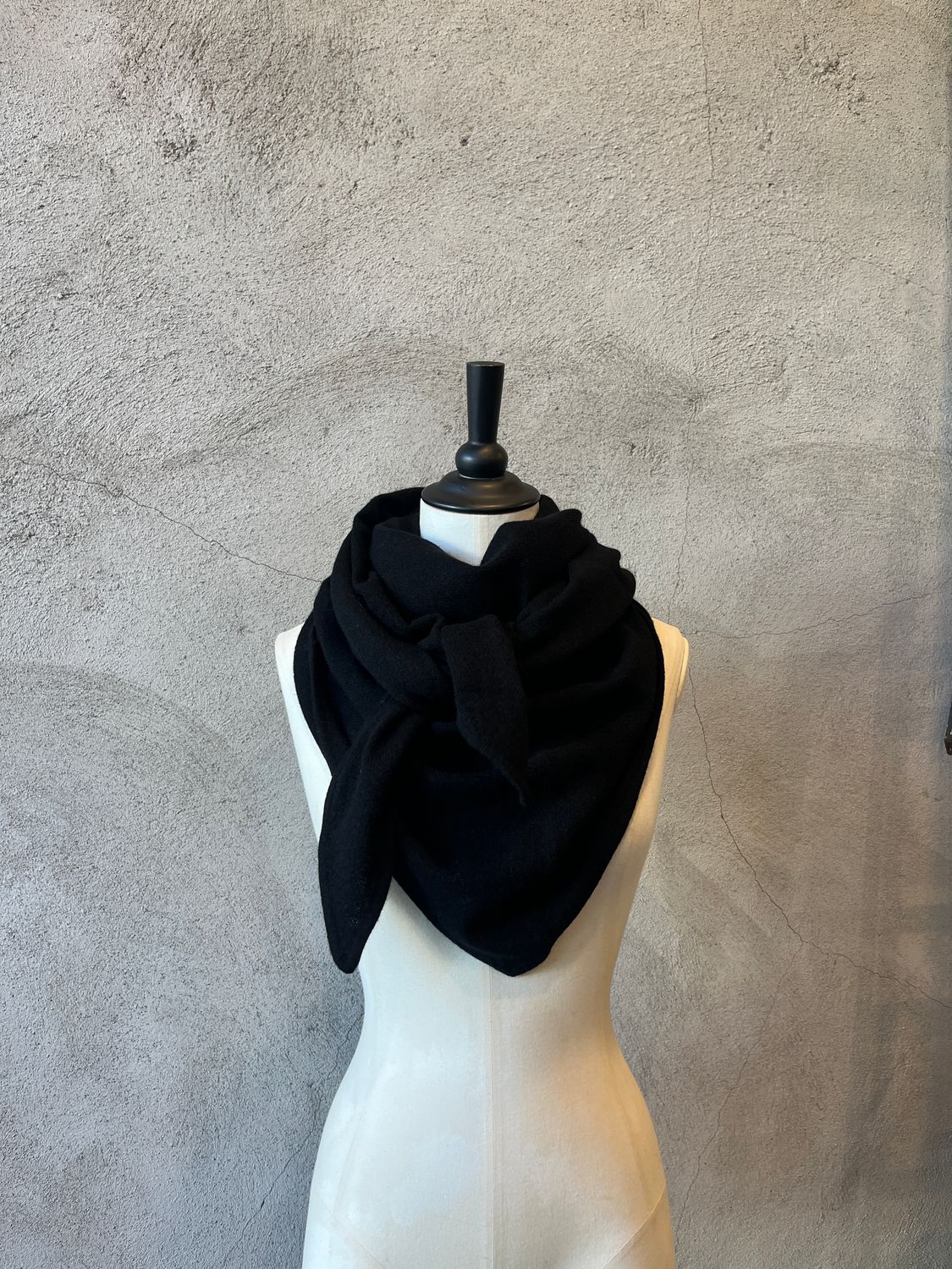 Eleonore Shawl