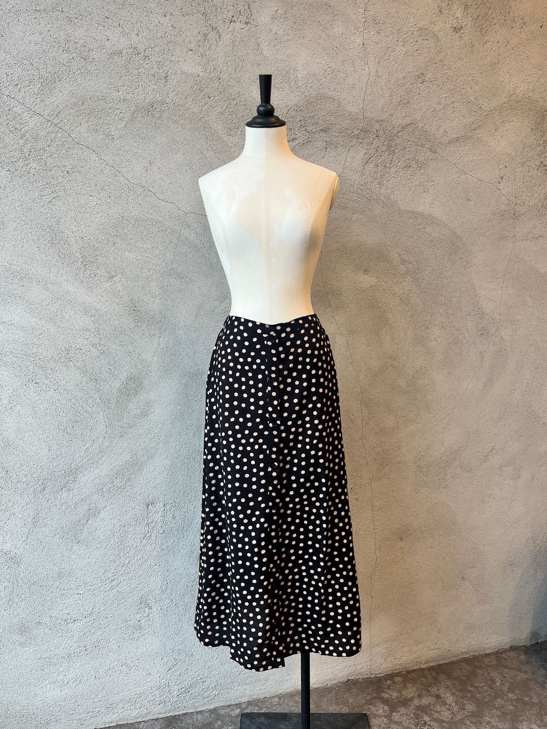 Nolla Midi Skirt
