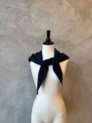Josianne Scarf