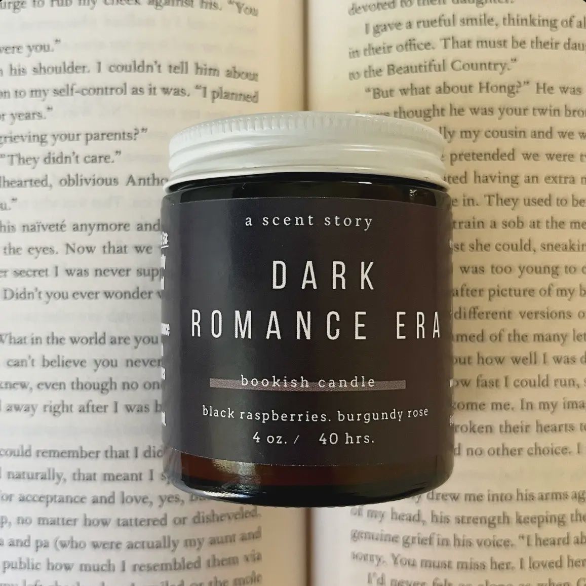 Dark Romance Era- Bookish Candle