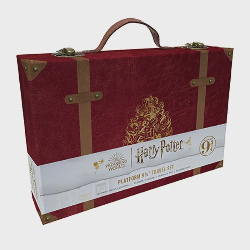 Harry Potter: Platform 9-3/4 Travel Set (Deluxe Gift Set)