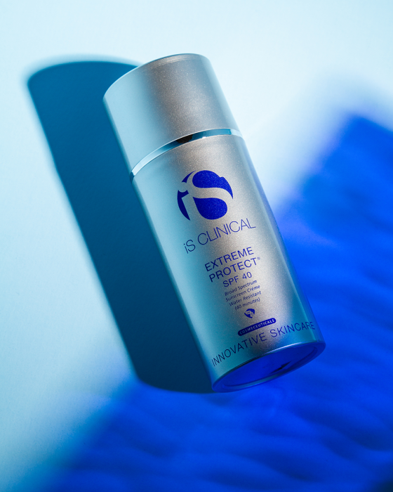iS Clinical Extreme Protect SPF40