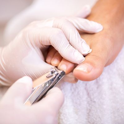 Manicure &amp; Pedicure