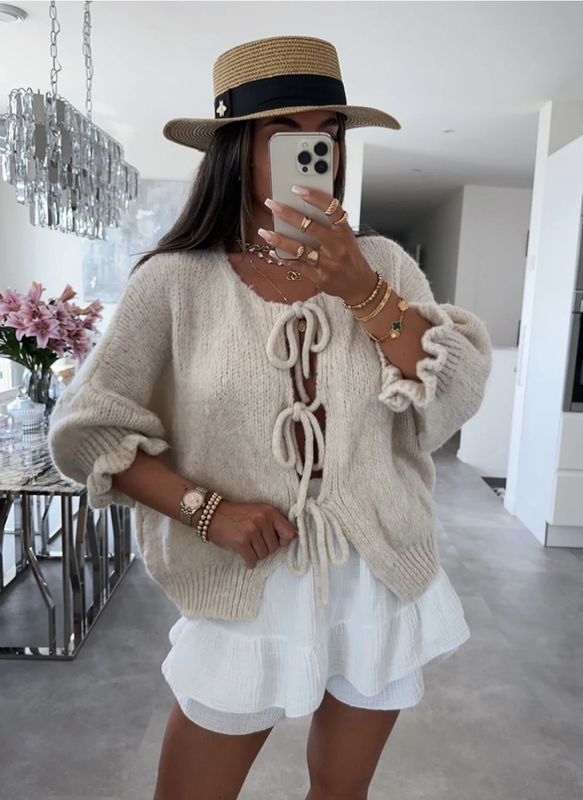 SCHLEIFENPULLOVER AMILIA BEIGE