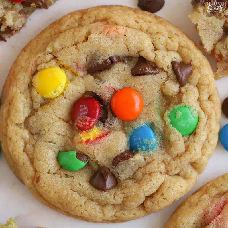 12 M&amp;M Cookies