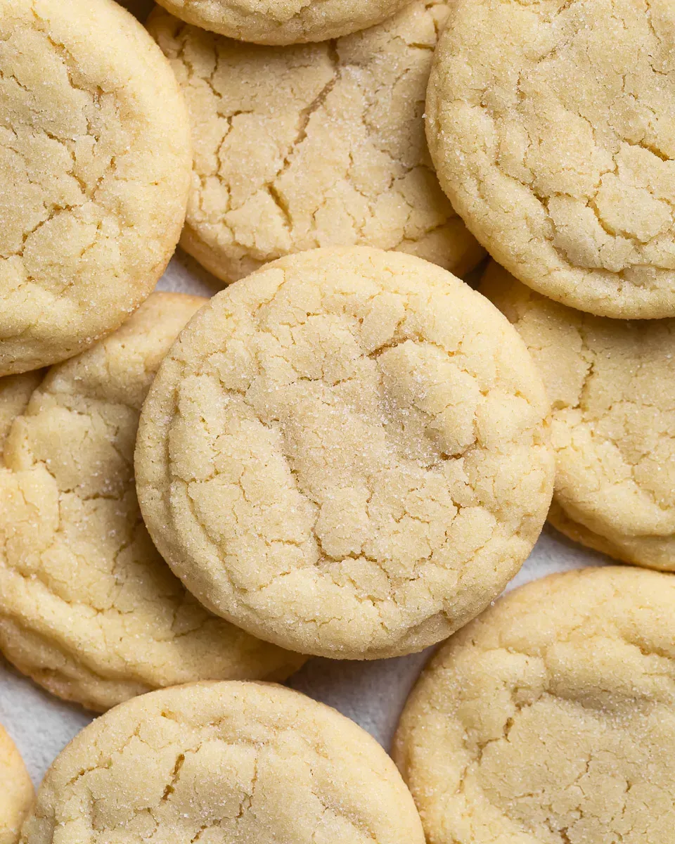 12 Sugar Cookies