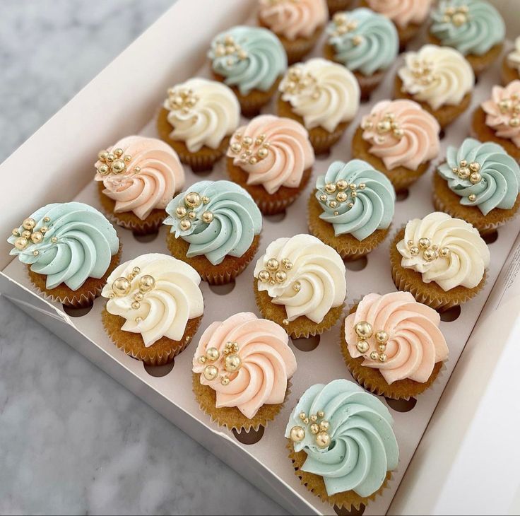 Gender Reveal Cupcakes