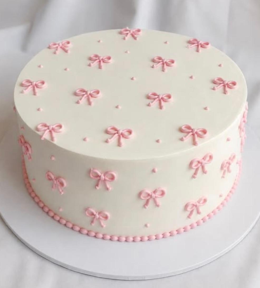 Bow Cake