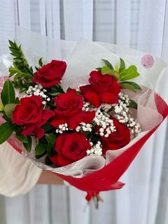 6 Red Rose Bouquet