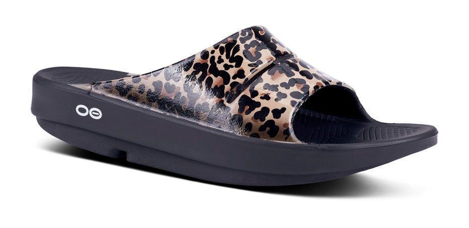 Women&#39;s OOahh Luxe Slide Sandal