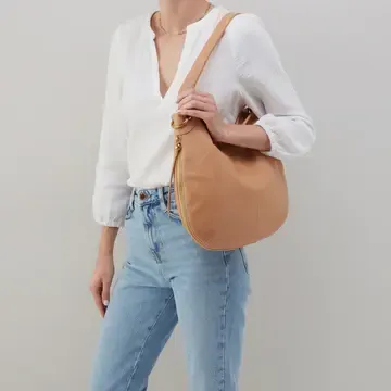 FERN Hobo - Pebbled Hide