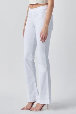 Mid Rise Flare Jegging