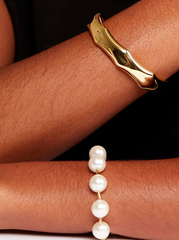 Pearl Beaded Bracelet with Tube Spacers