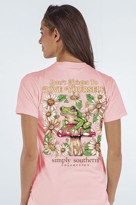 &#39;Don&#39;t froget to love yourself&#39; Short Sleeve T-Shirt