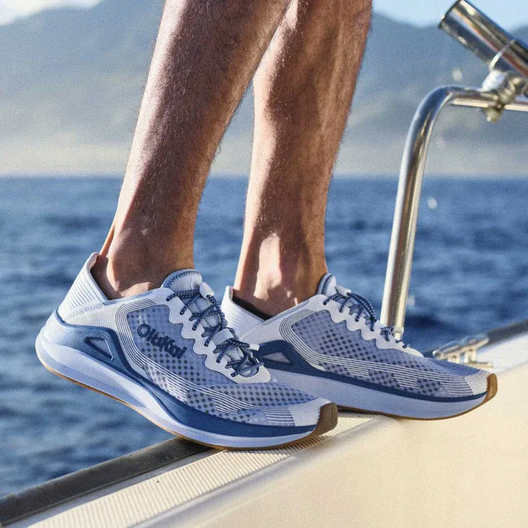 &#39;AHI Men&#39;s Slip On Sneakers