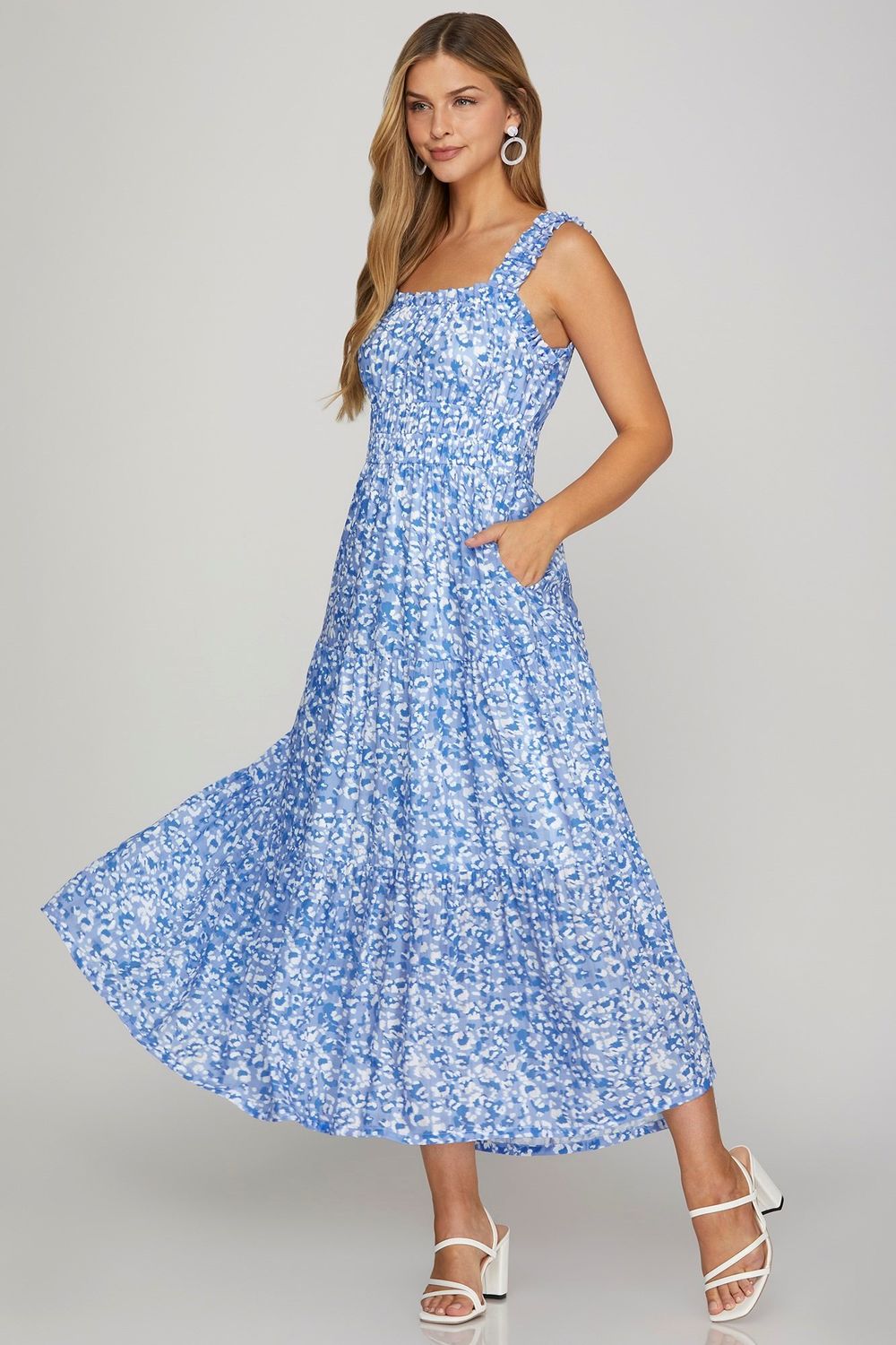 Woven Elastic Waist Teired Dress