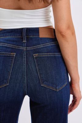 High Waist Straight Jean