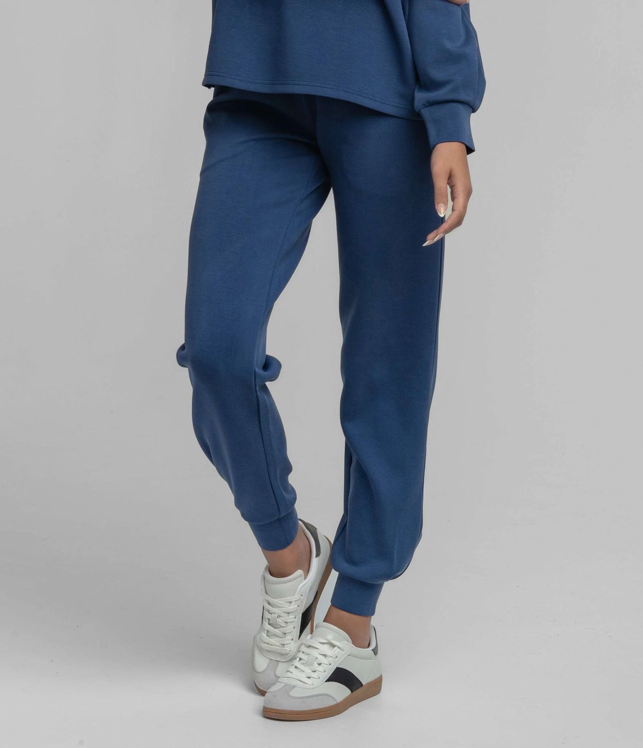 AstroKnit Joggers