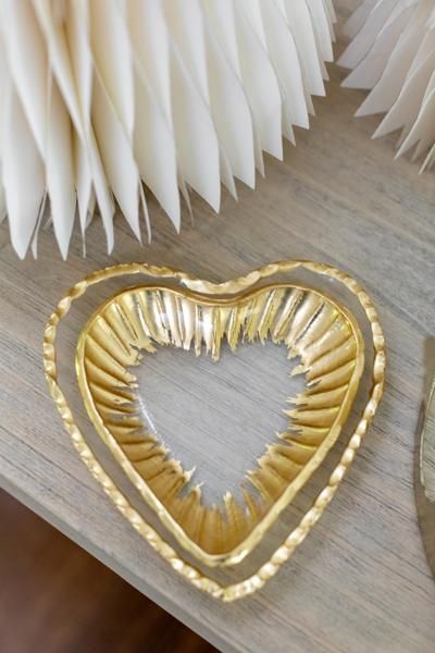 Glass Heart Tidbit Tray Set