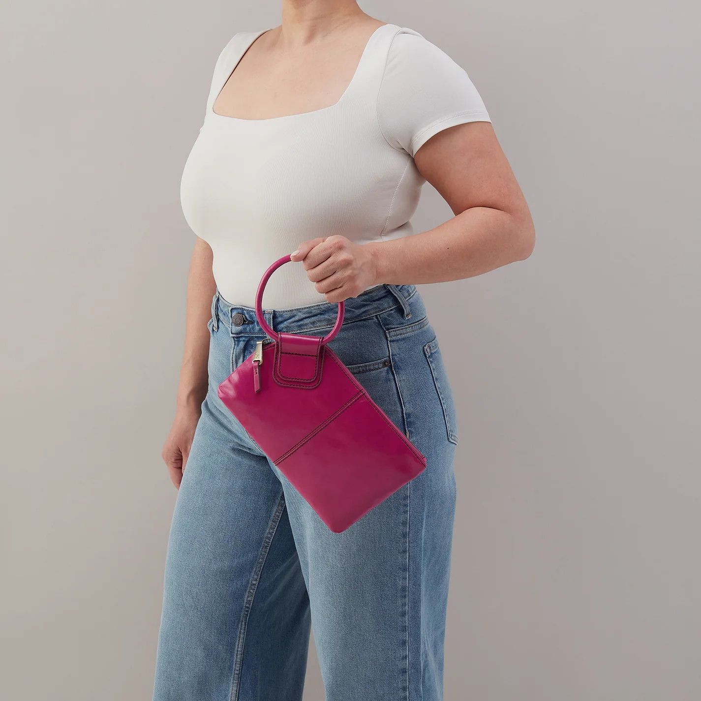 Sable Wristlet - In Polished Leather