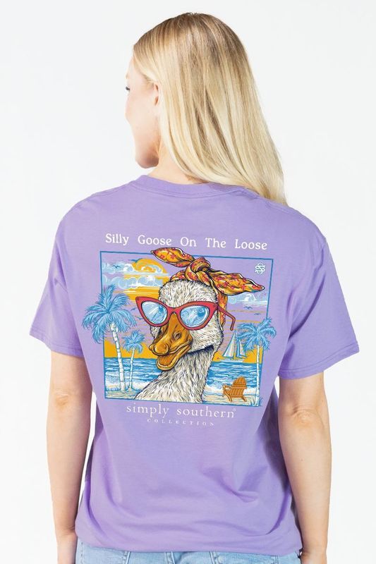 'Silly goose on the loose' Short Sleeve T-Shirt