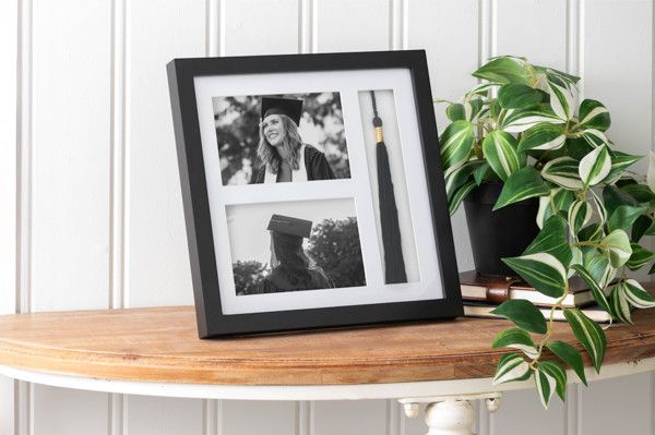 Frame with Tassel Holder