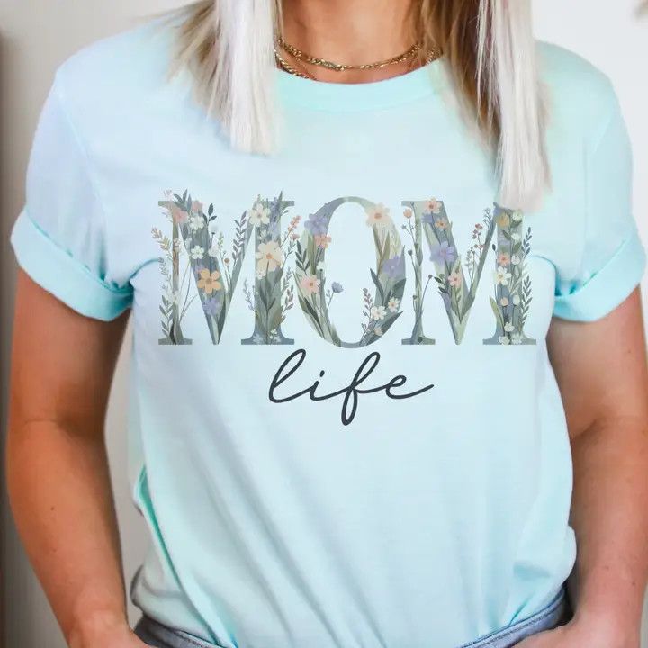 Mom Life Graphic Tee