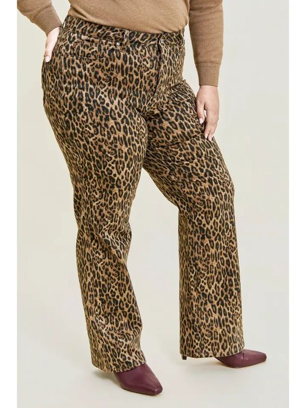 PLUS Classic Straight Jean