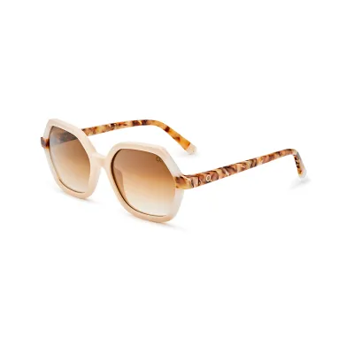 ETNIA BARCELONA LES CORTS WH 54 0