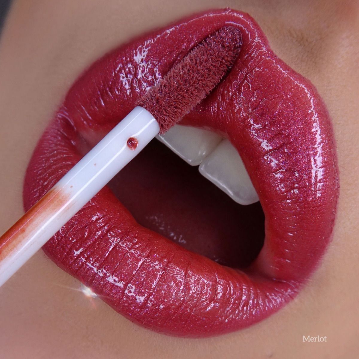 BellaPierre |  Super Gloss  |  Lipgloss | Merlot