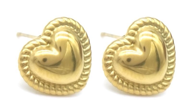 S. Steel Studs 10mm Heart