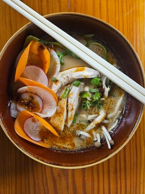 Lemongrass Shio Chicken