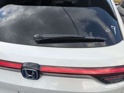 Honda Vezel RV5 Carbon Fiber Rear wiper trim