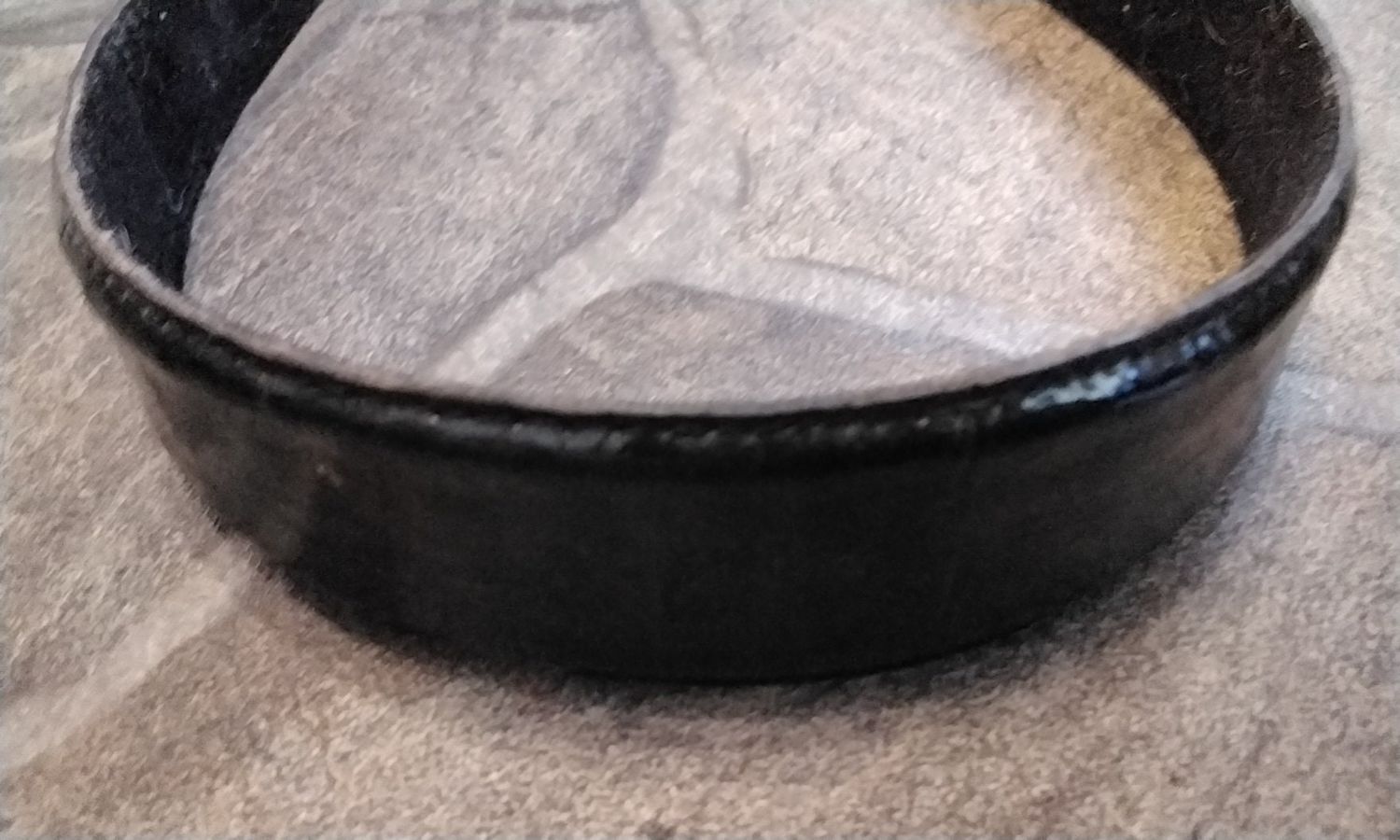 Alligator Skin Padded Headband Black Color