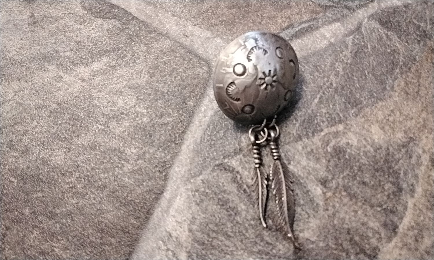 Tribal Button With Feather Drops From Colorado In The 1970&#39;s Native American Style