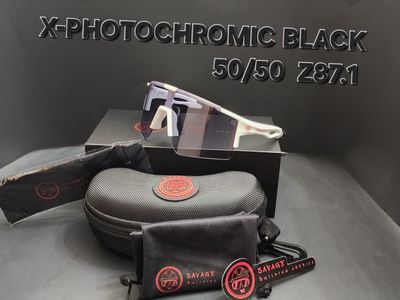X- WHITE FRAME PHOTOCHROMIC BLACK 50/50 Z 87.1