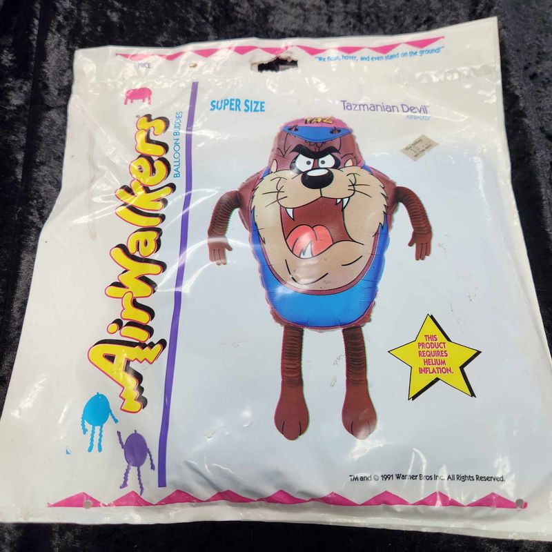 FOIL BALLOON (AIRWALKERS)