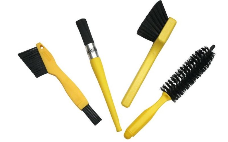 Pedro&#39;s Cleaning Brush Kit
