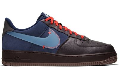 NIKE AIR FORCE 1 PREMIUM