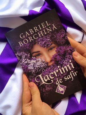 Lacrimi de safir - primul volum din trilogie - TRANSPORT GRATUIT!