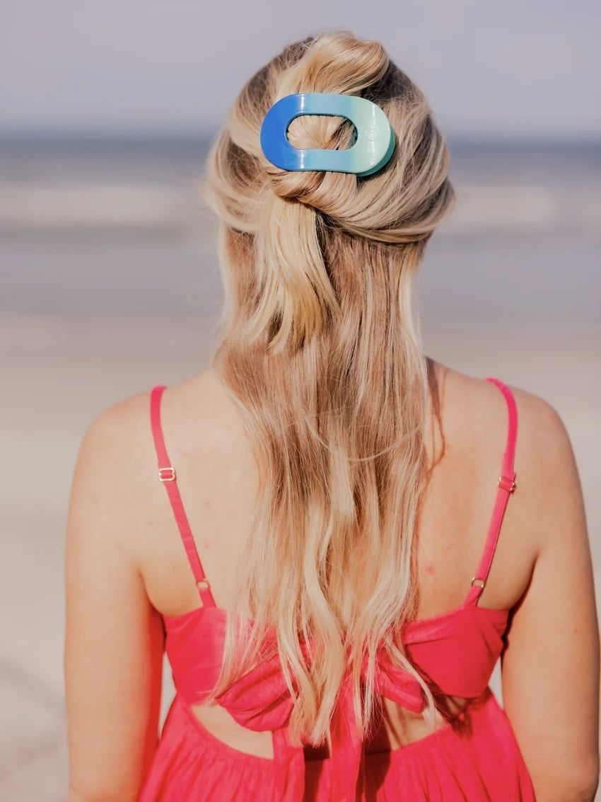 Medium Flat Round Hair Clip 