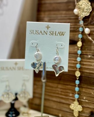 Freshwater Pearl Earring