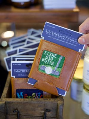 Big Putts Needlepoint Can Cooler