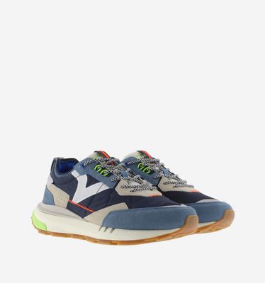 Wing Evo Sneaker