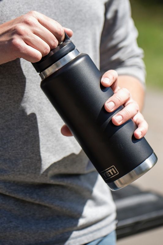 Rambler 36 oz Bottle Chug