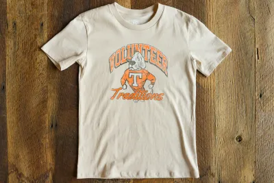 Struttin&#39; Smokey Kid&#39;s Graphic Tee