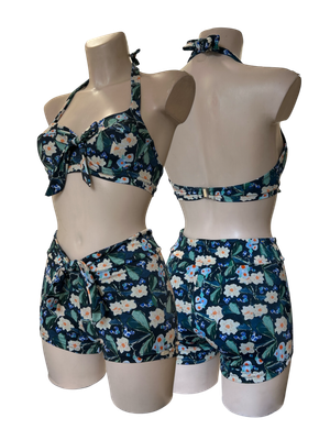 Bikini Barbara, navy with small flowers Bikini Barbara, navy with small flowers