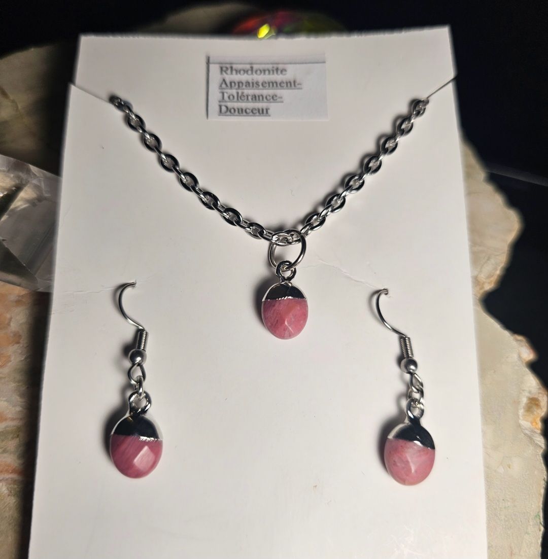 Ensemble Rhodonite